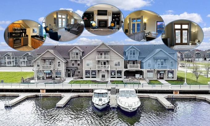 Sheboygan Condo | Sheboygan Waterfront 3 Bedroom 2.5 Bathroom Home
