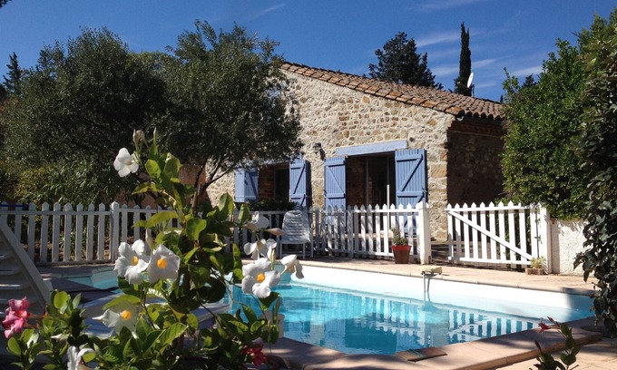 Montseret House | Sheepfold Corbières, 8 Pers, Private Swimming Pool, Air conditioning, Garden with trees 1100M2