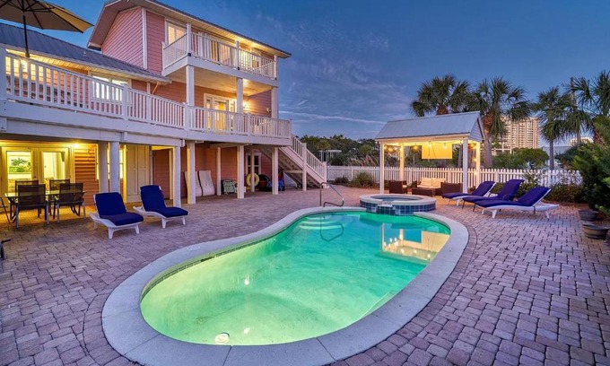 Gulf Pines House | Sheer Bliss