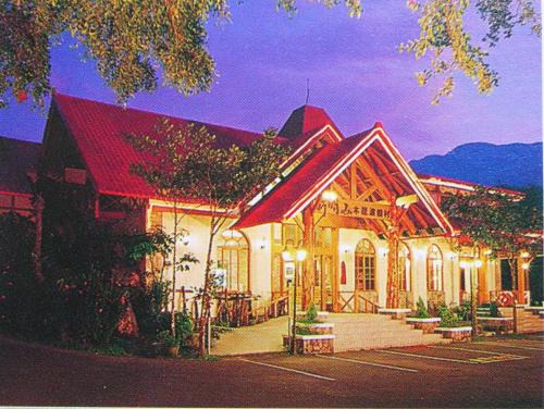 Lugu House | Shinmingshan Holiday Inn