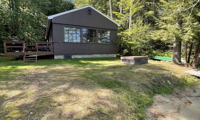 Bridgton Cabin | Shorefront on Highland Lake