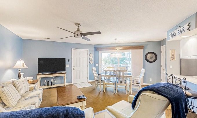 Cherry Grove Beach Apartment | Shorehaven II - C2