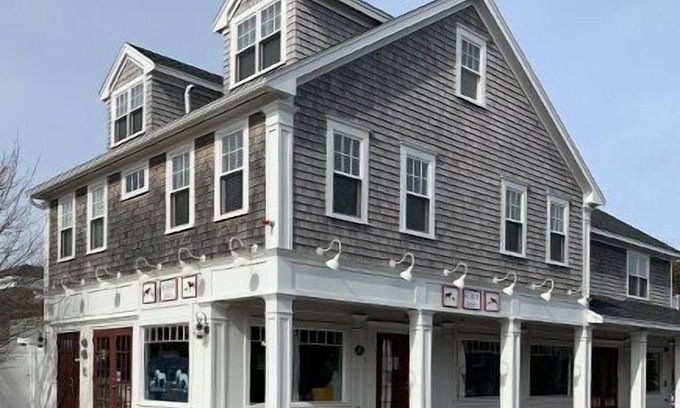 Harwich Port Condo | Short Distance to Downtown Harwichport & Beach! (1584)