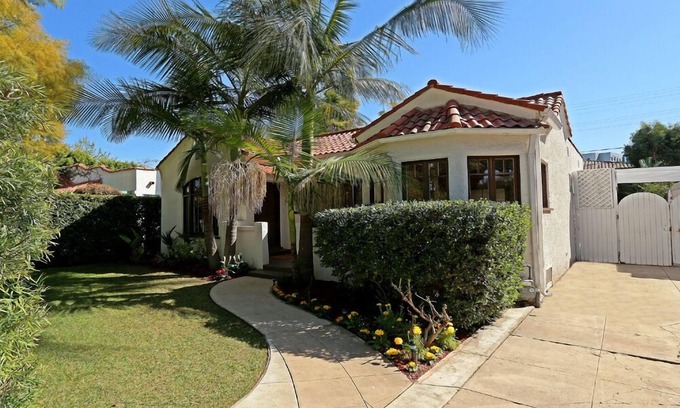 West Hollywood West House | Short Walk To Beverly Hills