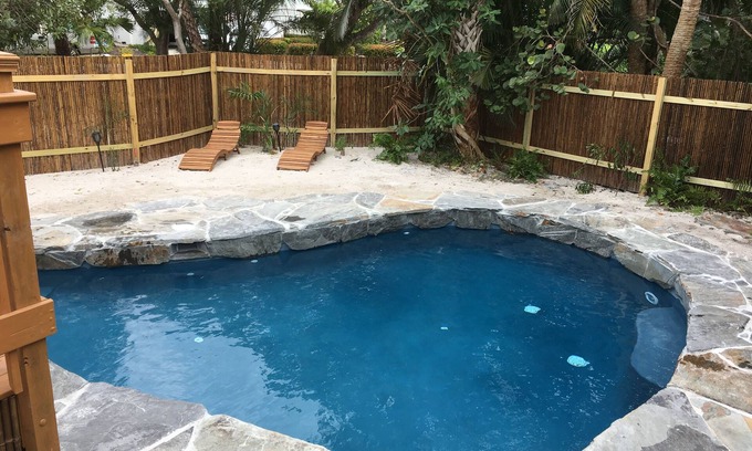 Heron's Landing House | Short walk to Bowman's Beach, 3 BR Home with Private Pool