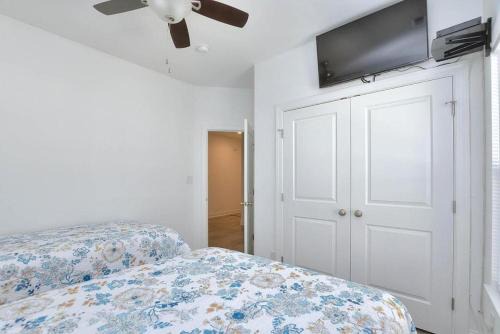 Yaupon Beach House | Shrimp on the Barbee