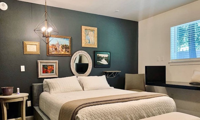 Carmichael Condo | Shurwin 3 · Carmichael Sacramento: Garden Suite!