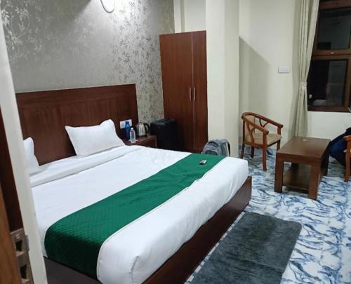 Allahabad Hotel | Shyam Shakti Villa