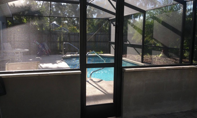Siesta Key House | Siesta Breeze Beach House: 3bed/3bath - Pool-stroll To Beach Or Village!