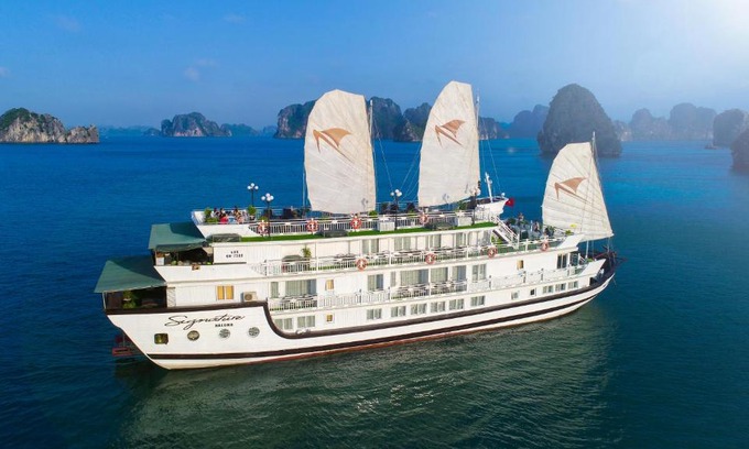 Bai Chay Boat Rental | Signature Halong Cruise