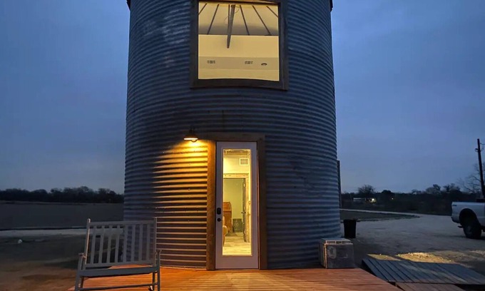 Rio Medina House | Silo #1 @ Medina River- summer Staycation!