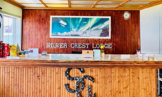 Grande Prairie Hotel | Silver Crest Lodge