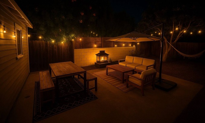 Sunset Junction House | Silver Lake Gem – 3BR Home with Backyard Oasis