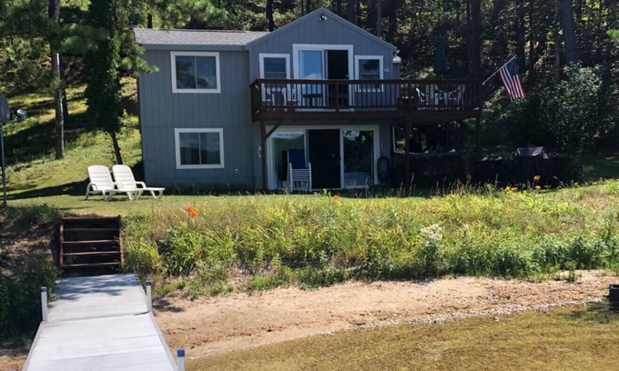 Shapleigh House | Silver Lake Hidden Gem