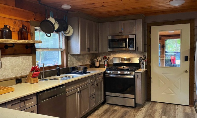 Rabun Gap Cabin | Silver Maple: cabin with amazing mountain views