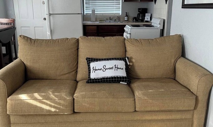 St. Petersburg - Clearwater Apartment | Simple cozy & efficient apartment in fabulous St. Petersburg
