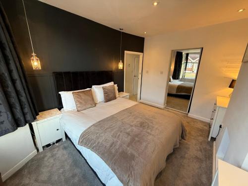 Northampton Apartment | Simple Luxury 2Bed Cosy Bungalow
