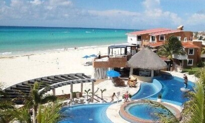 Playacar Fase I Condo | Simply The Best- 1 Br Penthouse Romantic Beachfront