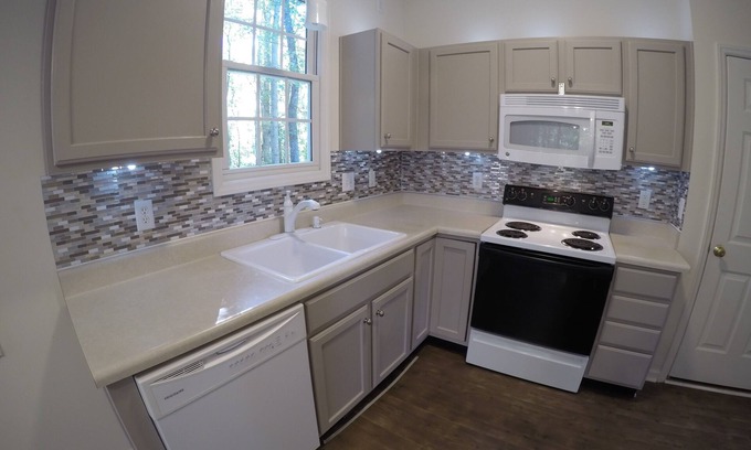 North Raleigh House | Single Family Culd-de-sac wooden lot home in Wakefield Plantation near TPA W/PGA