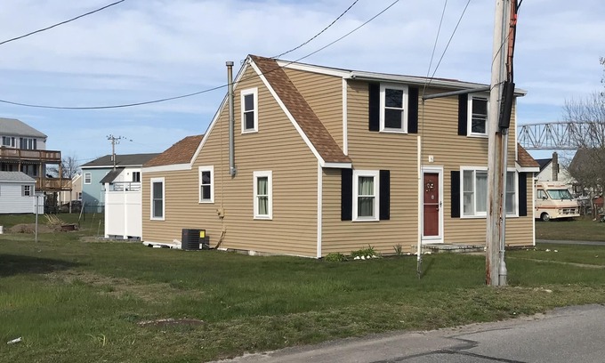 Buzzards Bay House | Single family home in buzzards bay