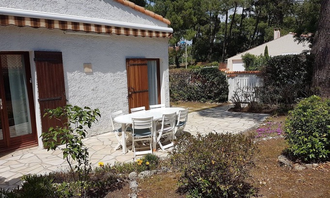 La Palmyre House | SINGLE-FAMILY HOME LA PALMYRE/ANCV CHECKS ACCEPTED