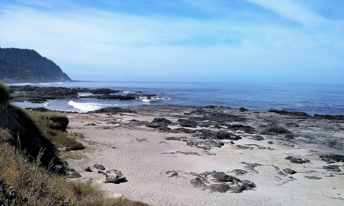 Yachats House | Single level home, near beach. Ultra clean. Great location -Walk to everything!