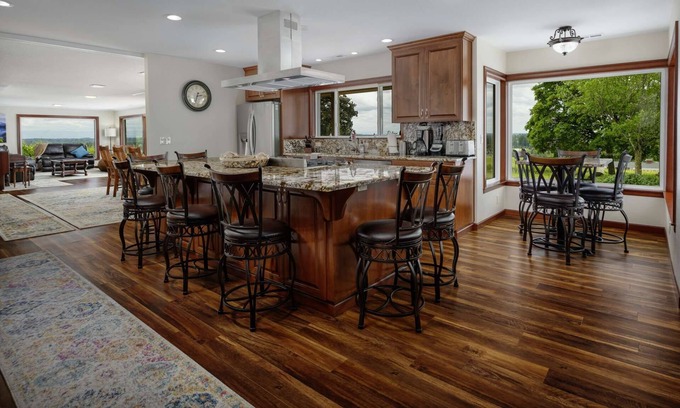 Dayton House | Single Level Ranch Layout, Huge Patio, Surrounded by Vineyards, Free Tastings, Foosball and Fire-Pit