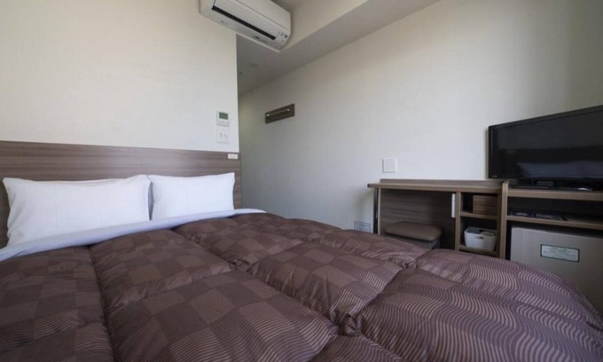 Hakata Ekimae Hotel | Single room nonsmoking semidouble plan for 2 pe/Fukuoka Fukuoka
