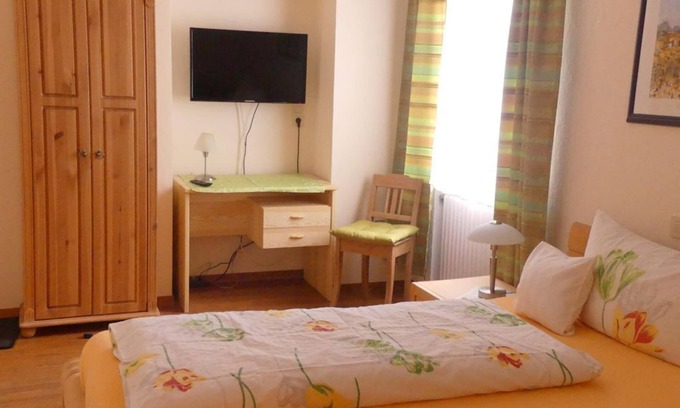 Bettenfeld House | Single room, shower/toilet, non-smoking - Gasthaus Weiler