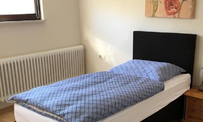 Schweich House | Single Room Shower/WC - Hotel Leinenhof