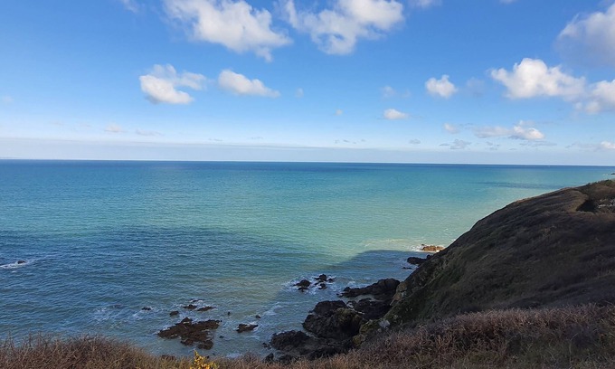 Morieux House | Single-storey house at the foot of the sea