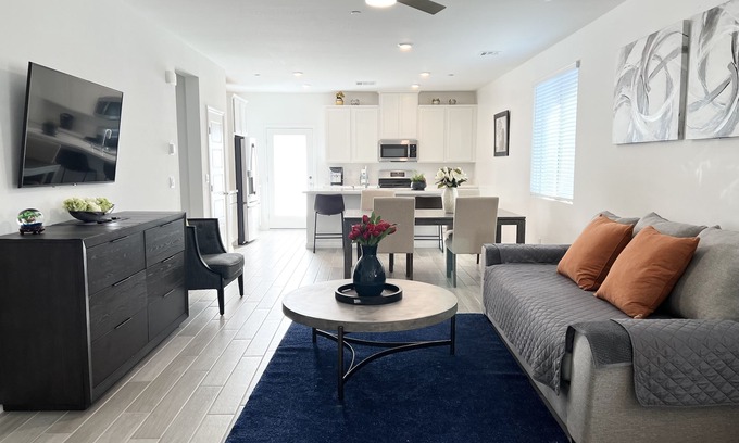 Henderson House | Single Story House
