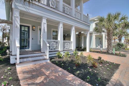 Cinnamon Shore House | Sips Ahoy 191 BE