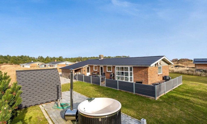 Klegod Strand House | "Sissan" - 900m from the sea by Interhome