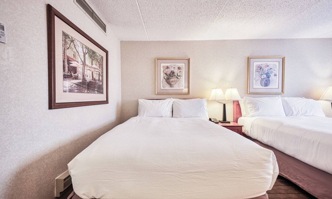 Southeast Calgary House | Situated 7-minute drive from downtown Calgary, & 2 minutes from Stampede Park