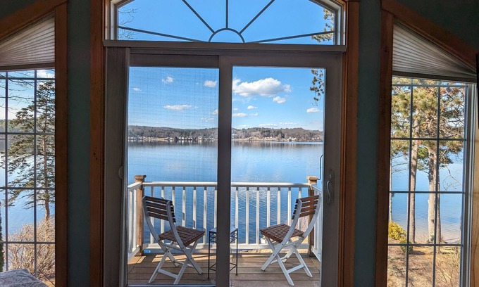 Lochmere House | Sixteen Sandals on Lake Winnisquam