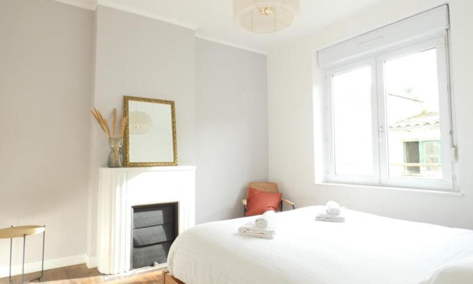 Rive Droite Apartment | SKABELL NEW T1bis 40m2 rénové 5min centre ville tram/bus
