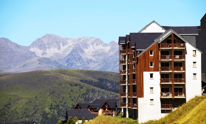 Peyragudes Condo | Ski aux pieds ! Charmant T2/6 + piscine & sauna
