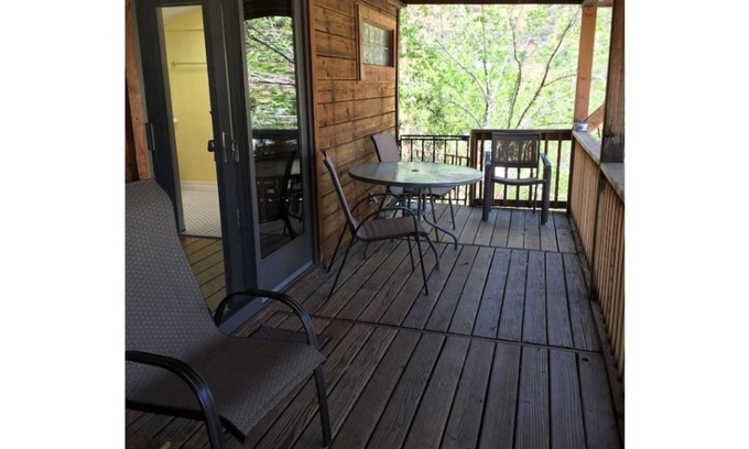 Paw Creek House | Ski & Bike BaseCamp