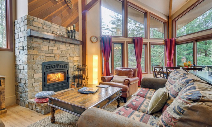North Conway Cabin | Ski & Golf: Cozy North Conway Mountain Cabin!