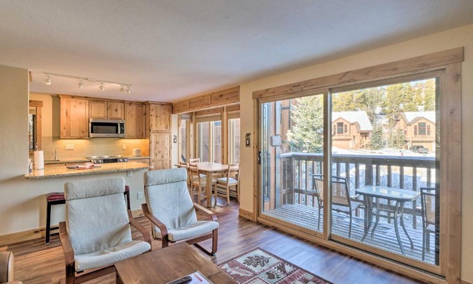 Four O'Clock Apartment | Ski-In Breck Condo Walk to Shops and Restaurants!