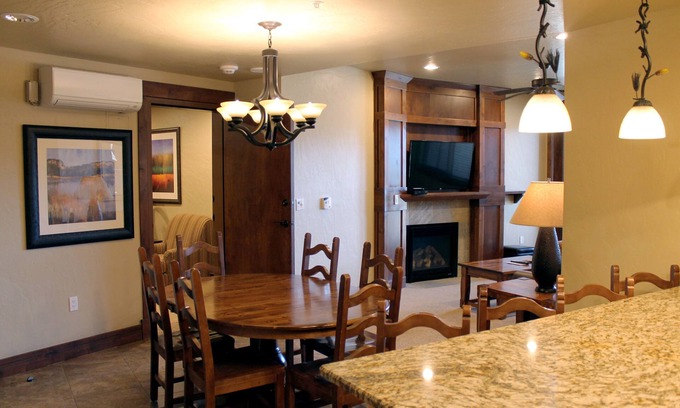 Breckenridge Condo | Ski In-Out Grand Lodge on Peak 7 Master unit sleeps 4.