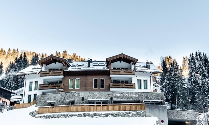 Viehhofen Apartment | Ski-in/Ski-out at baby slope & specious terrace