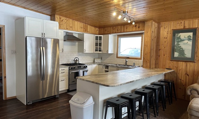 Whitefish Cabin | Ski-in/Ski-out Private Cabin - Perfect for Families