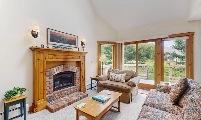 North Troy House | Ski-in/ski-out townhome with great views & deluxe resort amenities