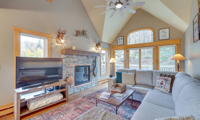 North Troy House | Ski-In/Ski-Out w/Sauna in Jay Ski Peak Resort!
