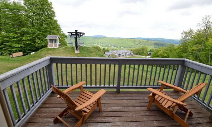Ludlow Condo | Ski-in/ski-out with the views! Solitude Village O 203
