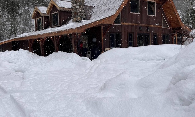 Revelstoke House | Ski Lodge on acreage close to RMR. Pet friendly!
