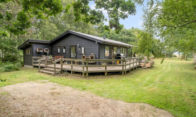 Helberskov Strand House | "Skip" - 250m from the sea by Interhome