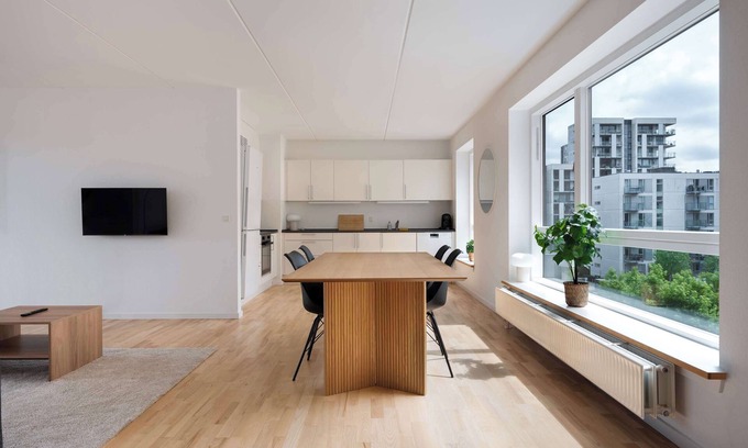 Amager Apartment | Sky High Ammersee Views